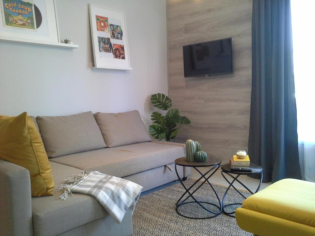 Apartment Alexandra - Chic Flat Hajduszoboszlo
