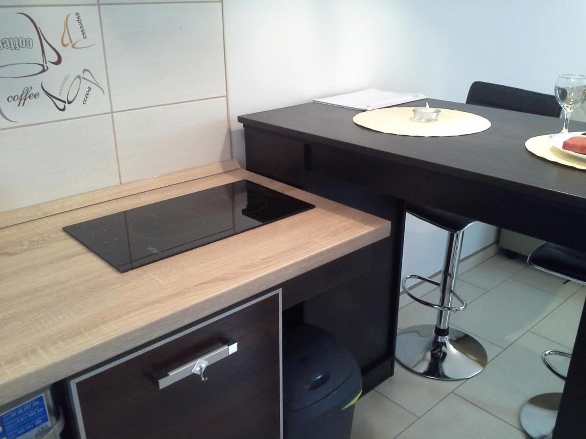 Apartment Alexandra - Chic Flat